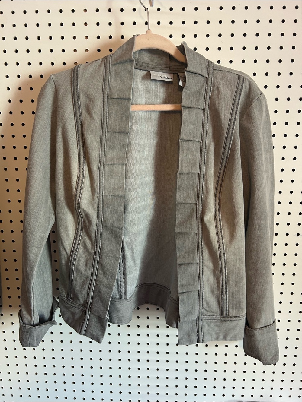 Chico's Women’s platinumGrey Open-Front Jacket-light weight